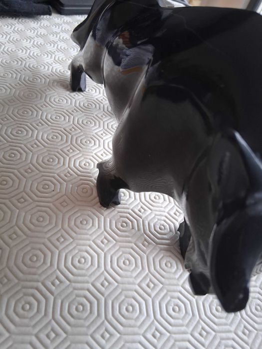 Touro em mármore preta, estilo cubista, bom estado, vintage