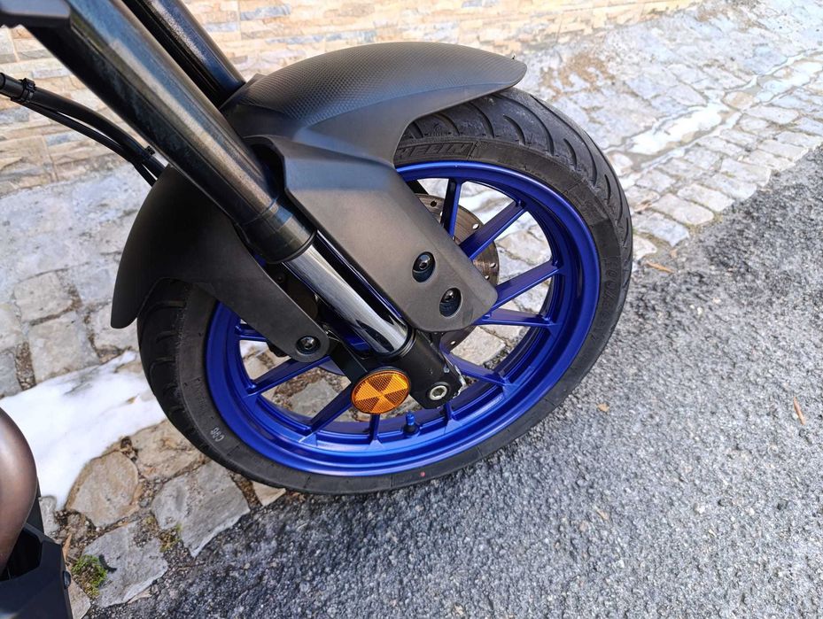 Vendo mota yamaha MT 125