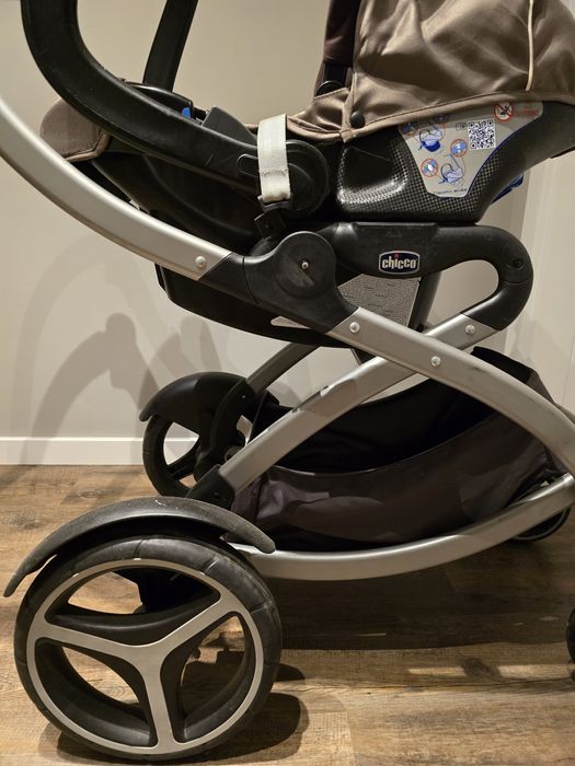 Carrinho Bebé da Chico com Acessórios