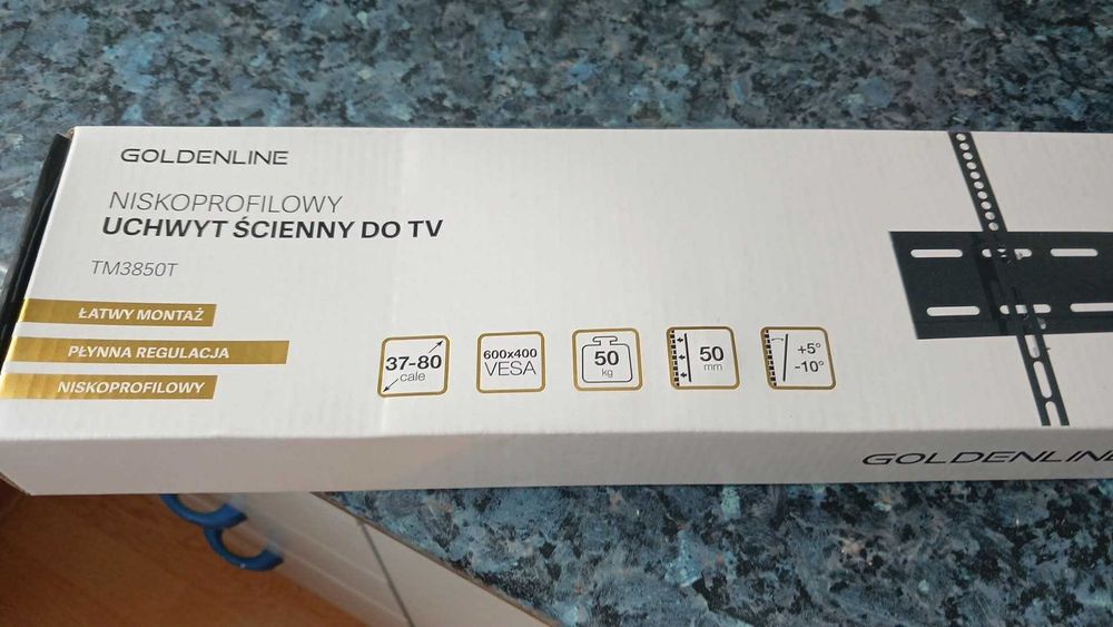 Wieszak do telewizora