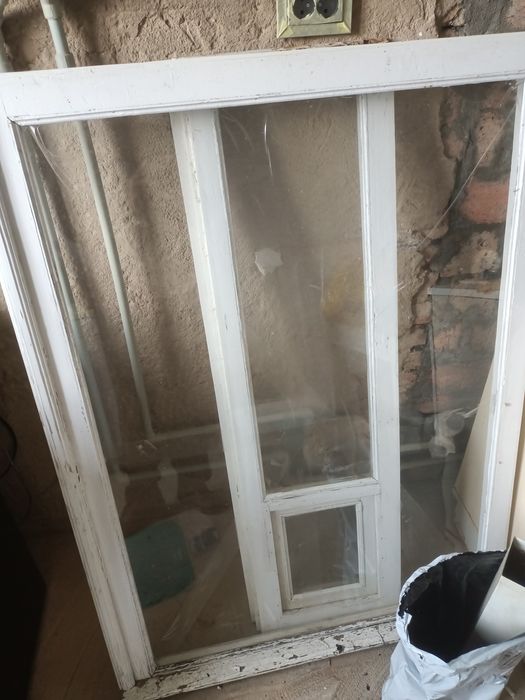Продам вікна двері б/у