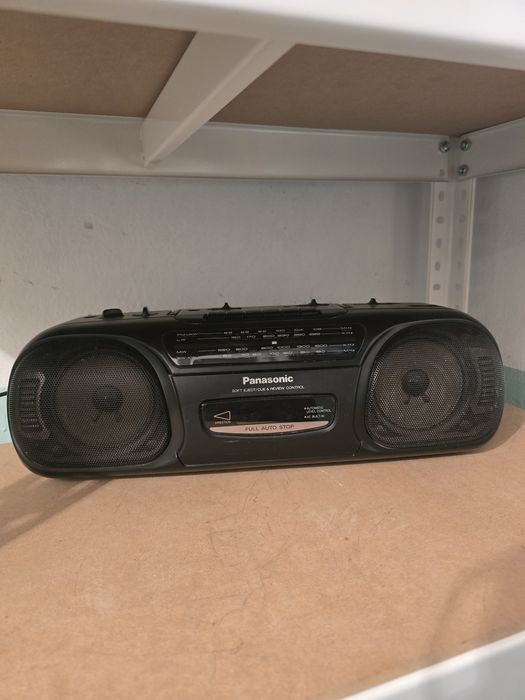 Radiomagnetofon Panasonic lata Prl