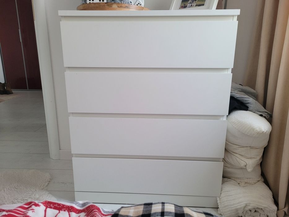 Komoda Malm. Ikea. Biała.