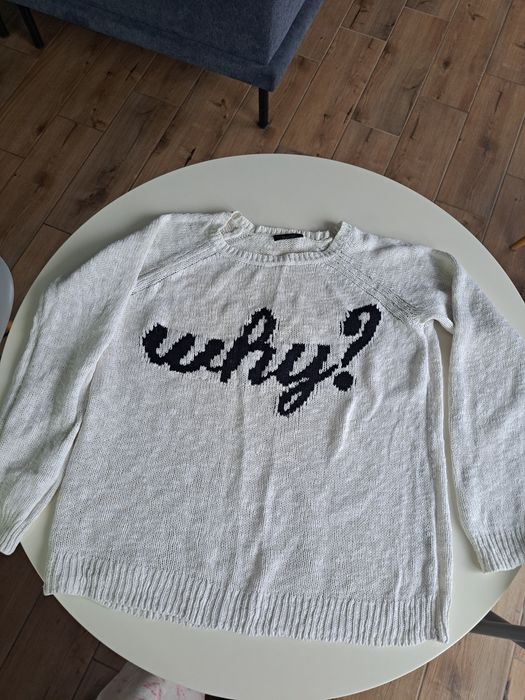 Светри кофти теплі по 75 грн кожен