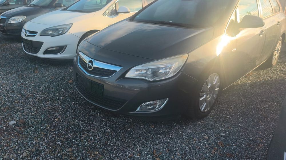 Kompletny przód do Opel Astra J Z177