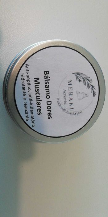 bálsamo dores musculares com produtos naturais