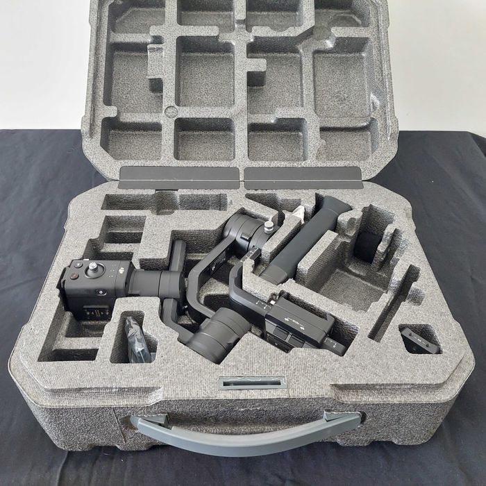 DJI Ronin S - Essentials Kit (Like New)64551387856259120