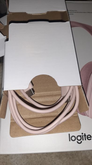 Продам наушники logitech zone vibe 100