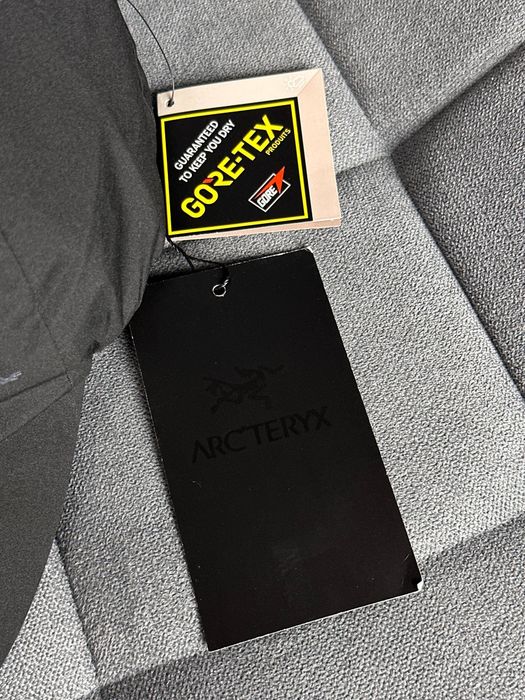 Кепка Arcteryx Gore-Tex / технологічна водонепроникна кепка