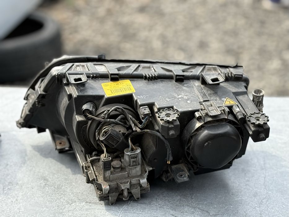 Продам Фари на БМВ Е46 Рестайл Лінзи Ксенон Оптика Е46 Рестайлінг Шрот