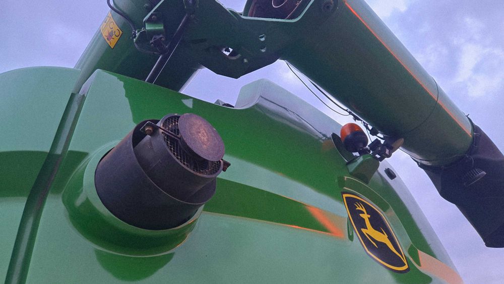 John deere S680i