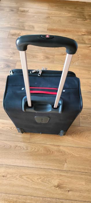 Walizka na kółkach WENGER