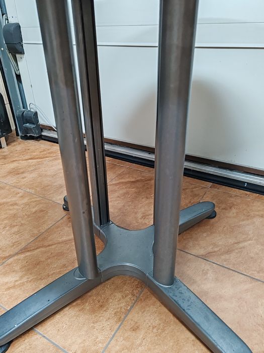Biały stół metalowy okrągły , solidny 80cm