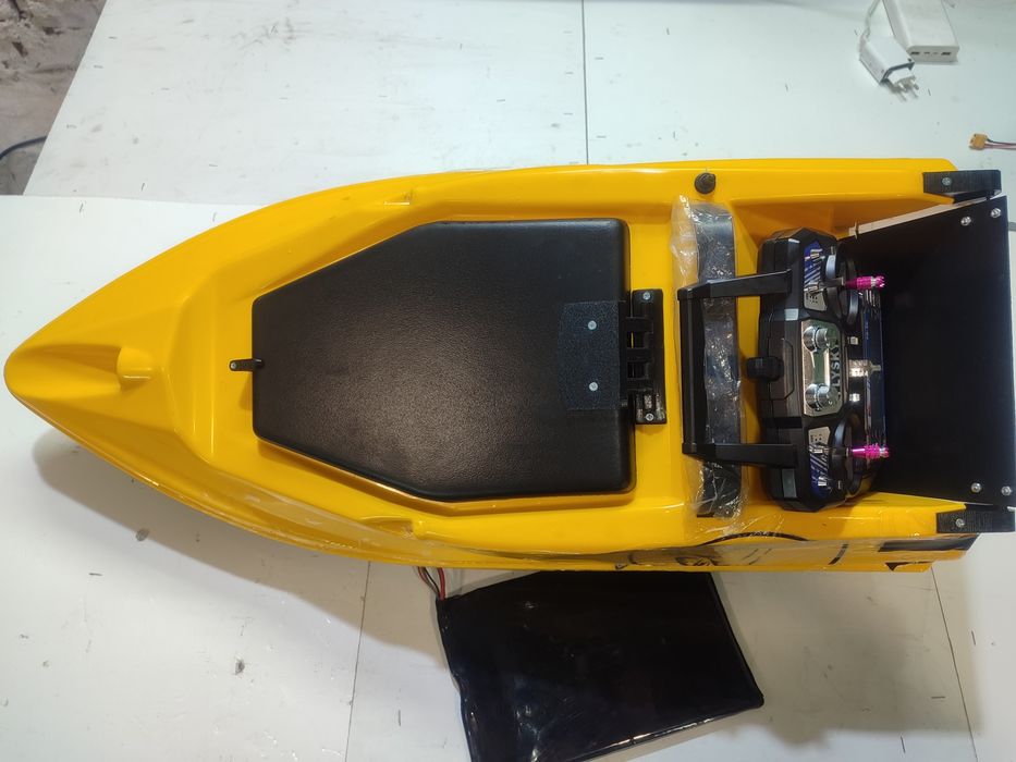 Карповий кораблик