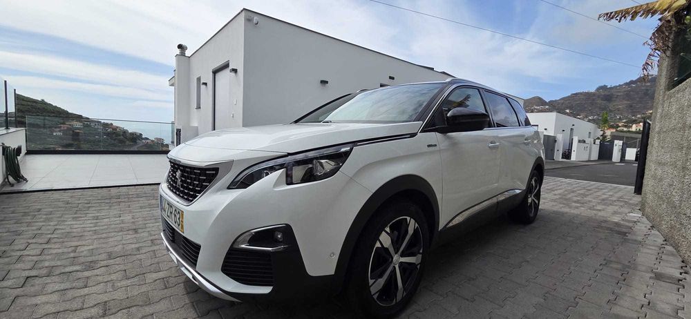Se Procura carro para família toda aqui tem o ideal.