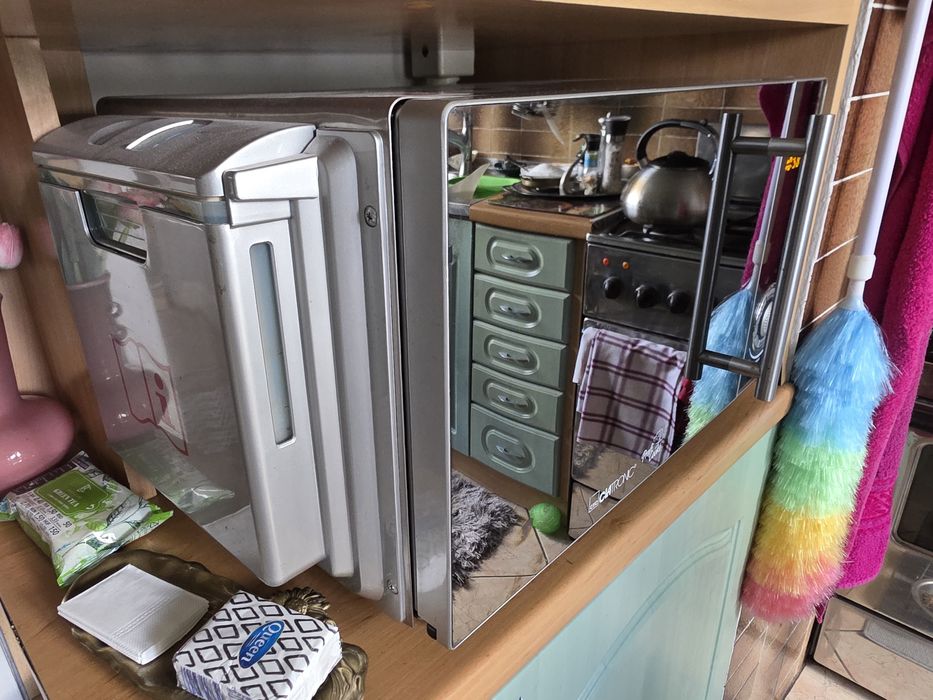 Kuchenka mikrofalowa Clatronic MWG 760D - nowoczesna, idealna