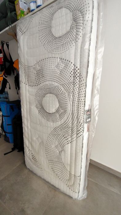 Cama abativel horizontal novo