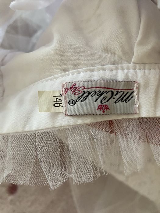 Продам святкову білу блузу для дівчинки