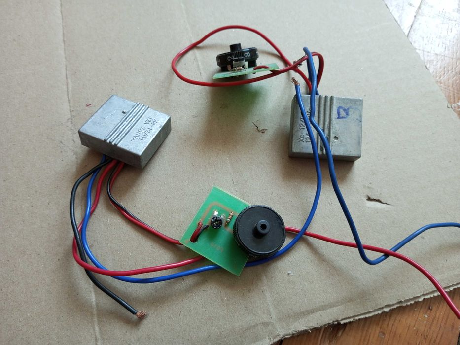 Плавный пуск 3квт с выносным регулятором и подстройкой.Для инструмента