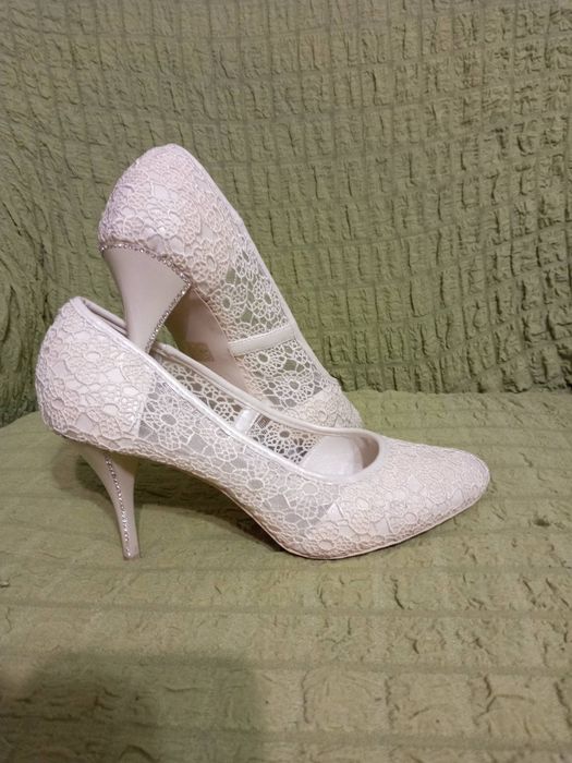 Женские туфли ажурные