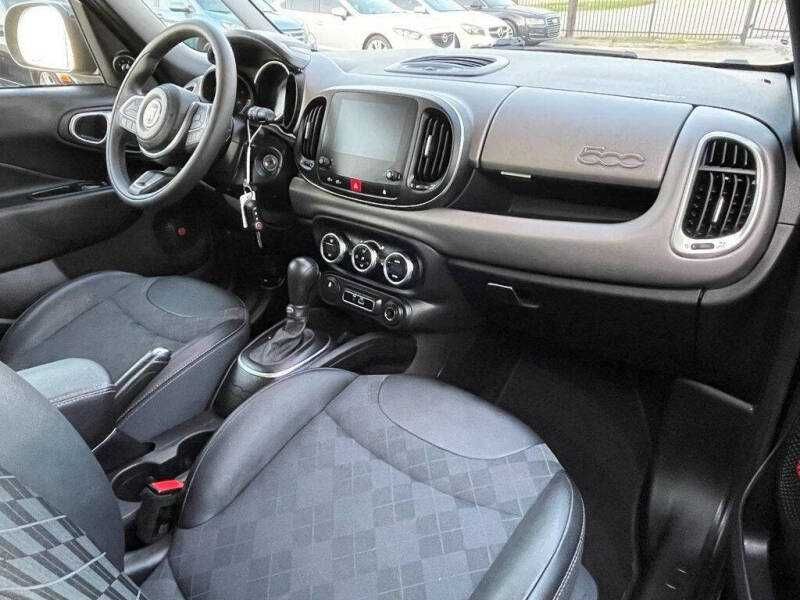 2018 FIAT 500L Pop