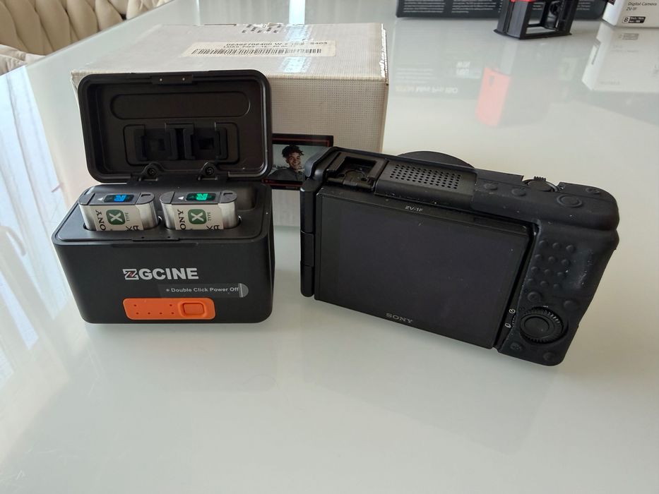 Sony ZV-1F + 3 oryginalne baterie + ładowarka + etui silikonowe | Stan idealny