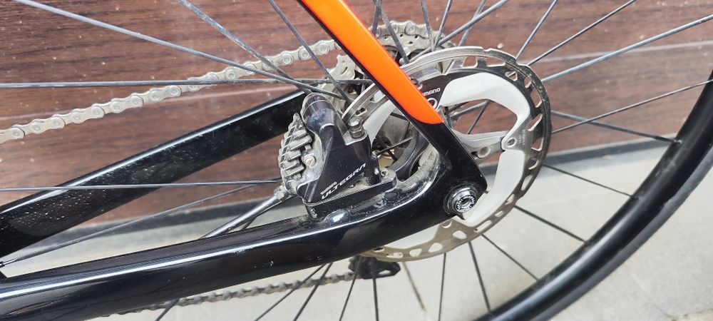 Trek Domane+ LT elektryczny carbon Ultegra Di2 Szosa