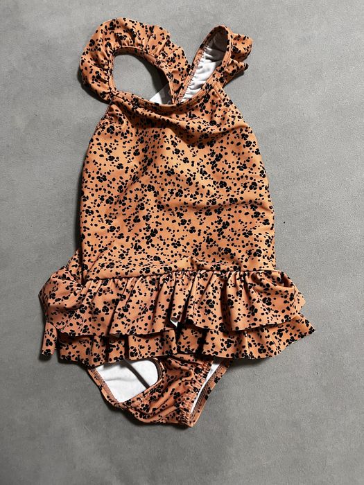 Отдам вещи на девочку