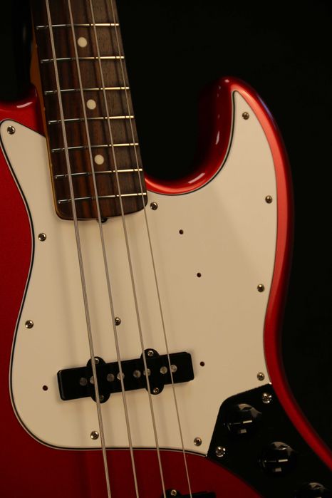 Fender Jazz Bass JB62 CAR 1997 r. Japan
