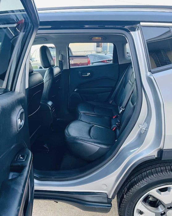 Jeep Compass Latitude      2019