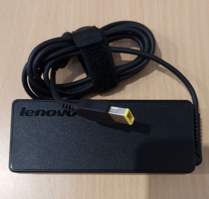 Carregador Lenovo 20V - 90W
