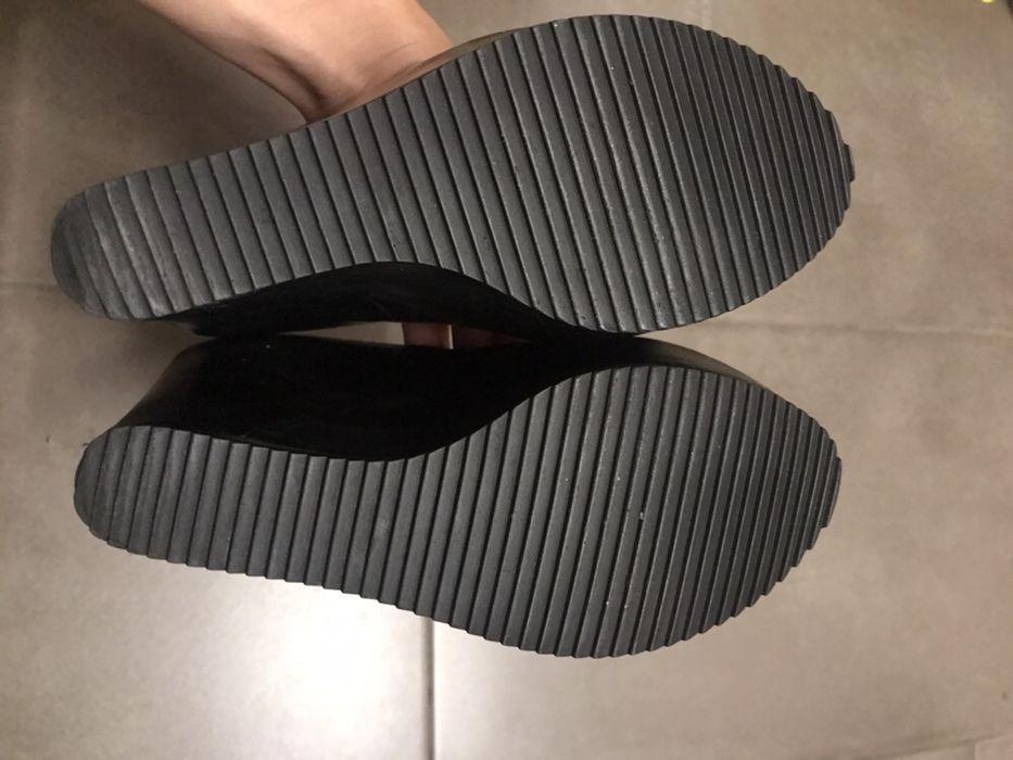 Aldo nowe czarne koturny 38