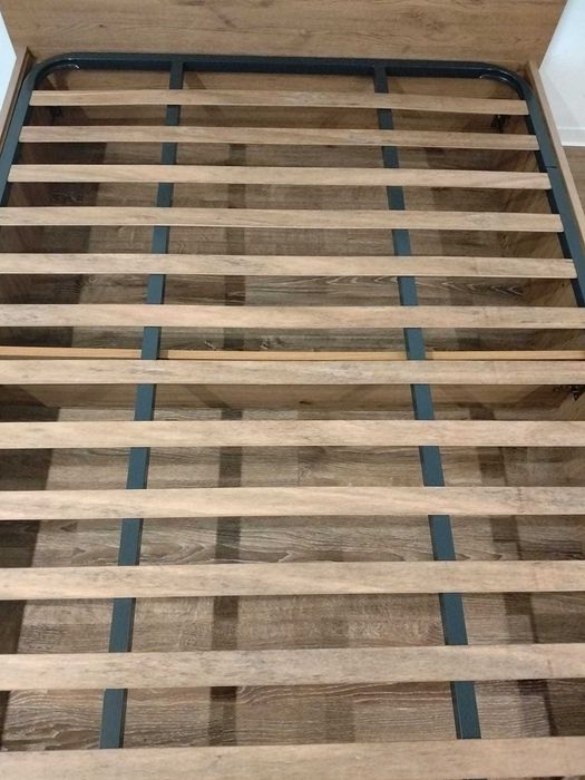 Cama de corpo e meio