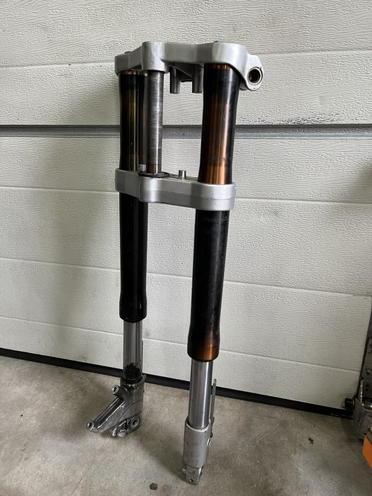 Lagi aprilia rs4 50 125 zawieszenie przód pólki