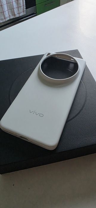 Vivo x200 ultra 16/1tb