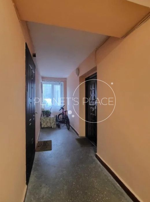 Продаж 2к. квартири, вул. Золотоустівська 4, м. Вокзальна.