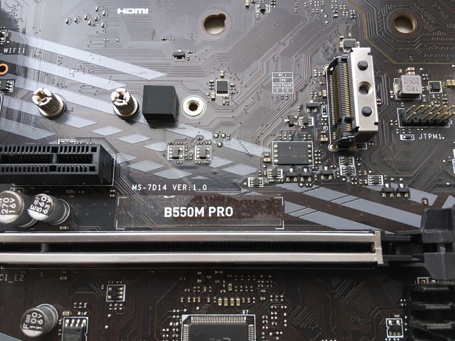 Материнская плата MSI B550M Pro