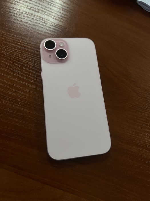 iPhone 15 128GB Black. Стан 10/10. Батарея 99%