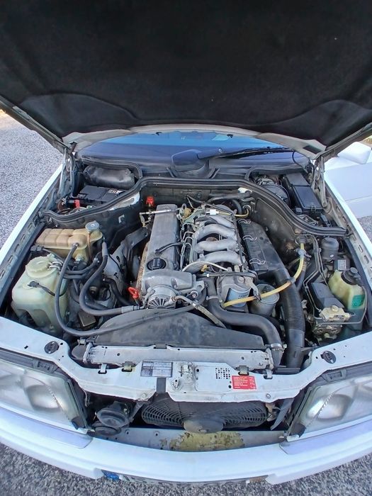Mercedes benz E. 2.5 caixa automática