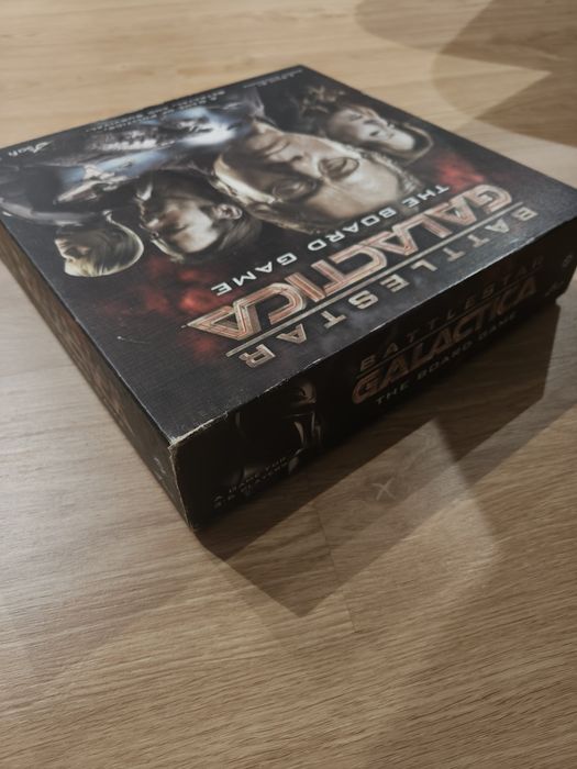 Battlestar Galactica com insert 3D513895136536176642