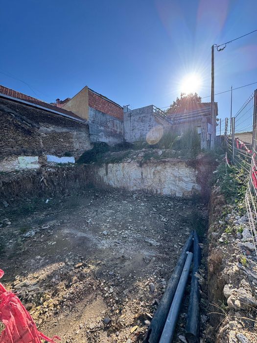 Terreno com projeto aprovado e Pronto a Construir