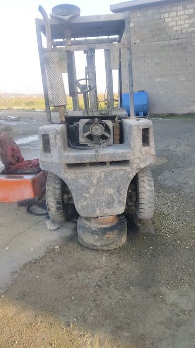 Продам погрузчик  3.5 тон