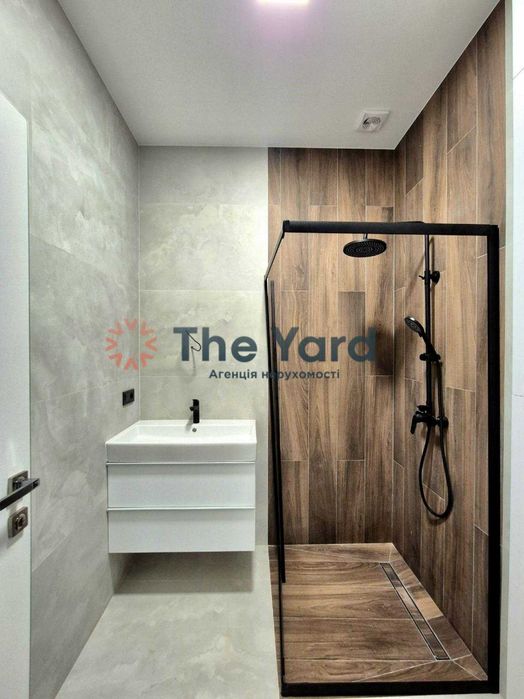 Продаж Будинку 135 кв.м. ділянка 6 сот. Підгірці КМ Сімейний Маєток