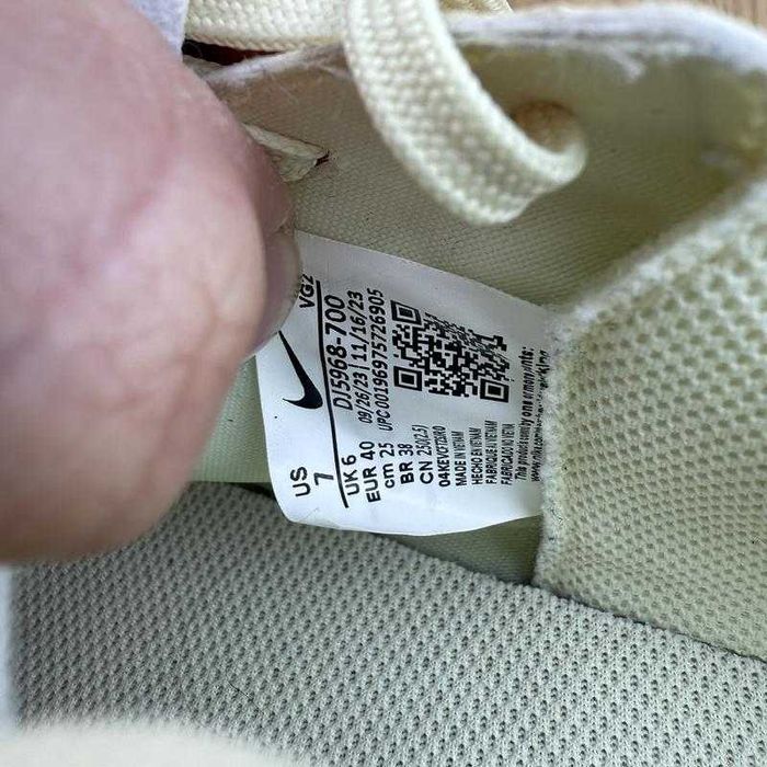 Оригінальні футбольні сороконіжки nike mercurial Vapor 15 Club, 40