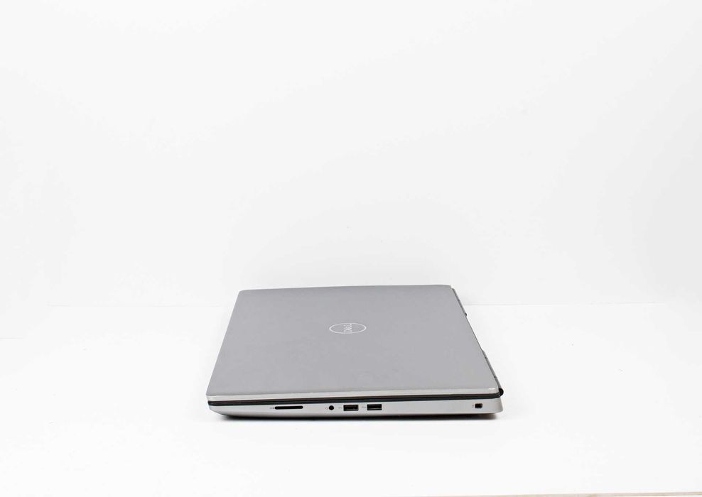 Dell Precision 7750 Core i7-10850H/ RAM 32 Gb/ SSD 512 Gb/ 17,3" FHD