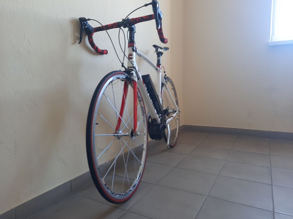 CHINELLI Италия. Обмен. КАРБОН.Электрический шоссер, Полностью КАРБОНО