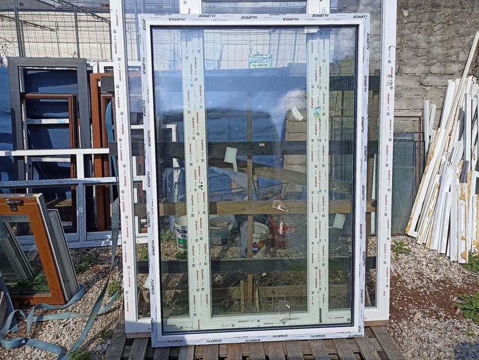 OKNO aluminiowe fix witryna 148/219 białe trzy szybowe