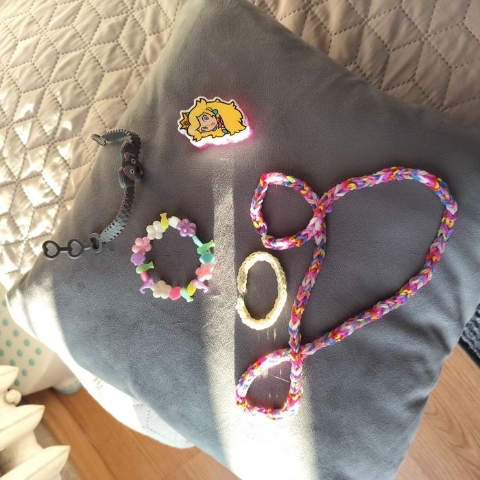 Zestaw zabawek dla dziecka za 10 zl