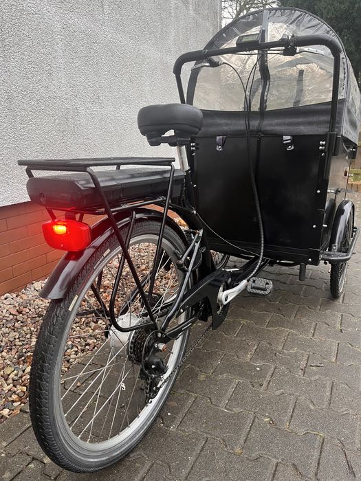 Rower cargo elektryczny riksza