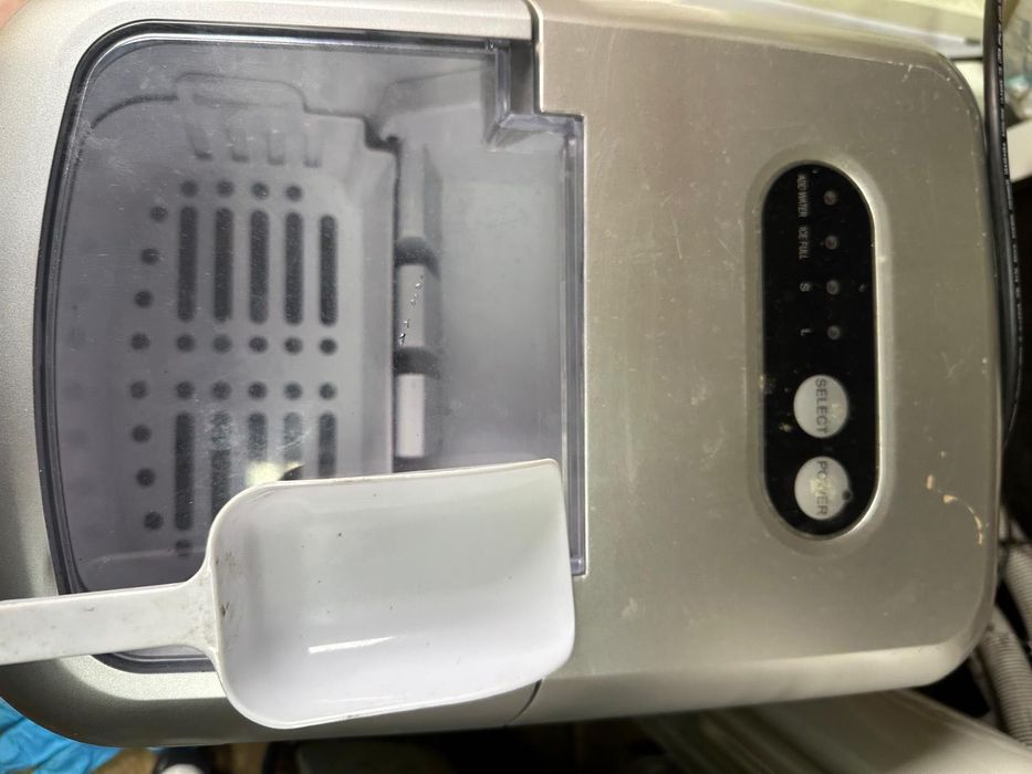 Máquina de Gelo - Ice Maker Hkoenig